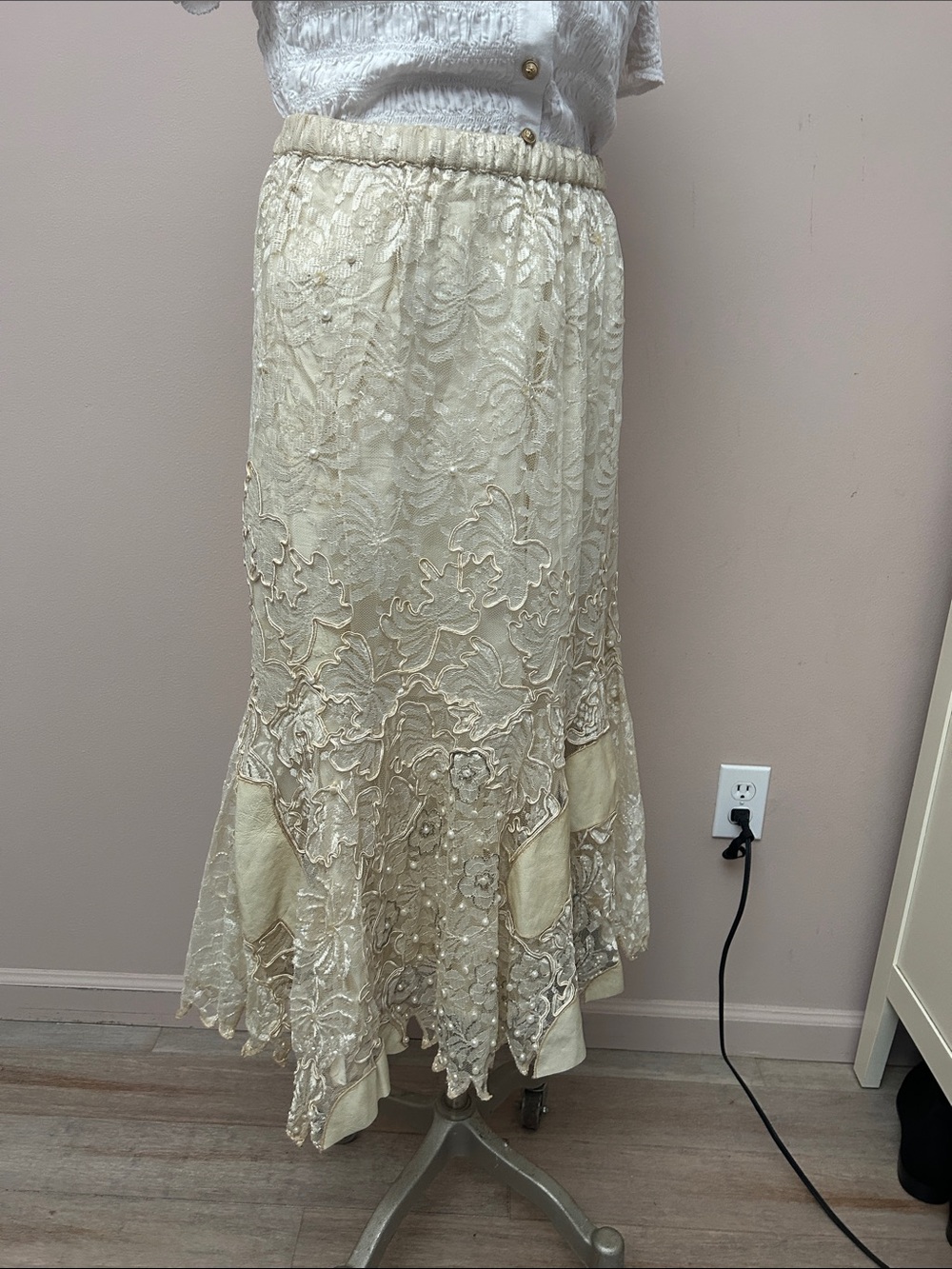 VTG lace suede layered beaded midi Floral Mermaid Skirt - Cream size M - Picture 12 of 14